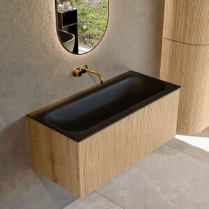 KURVE Komplet badmiljø i egetræ og solid surface uden hanehul B101 cm - Eg/Sort